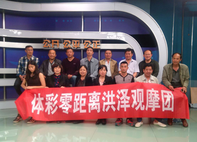 1464588842137643.jpg 淮安彩民用心感受体彩零距离.jpg