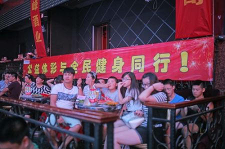 1471243920861725.jpg 6加油中国! 镇江市“体彩杯”CBCA国际职业散打拳击联赛顺利举行!.JPG