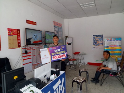 1495699658245296.jpg 2.jpg