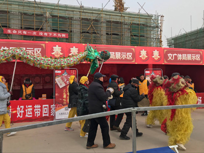 喜迎新春 连云港灌南体彩开展体彩顶呱刮新春地推活动4.jpg