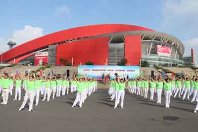 1533631540953148.jpg 一起上场,“中国体育彩票杯”全民健身日燃爆奥体中心3.jpg