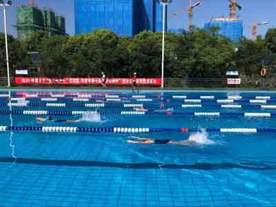 1533718479995983.jpg 3响应全民健身日活动 镇江句容体彩助力游泳比赛照片.jpg