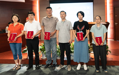1535957322884899.jpg 常州体彩参加首届常州体育论坛暨“解放思想促发展 运动健康惠民生”主题演讲活动获佳绩-2.jpg