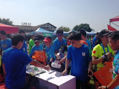 1537949946874087.jpg 苏州吴中体彩地推活动走进“2018苏州吴中环太湖国际竞走多日赛”4.jpg