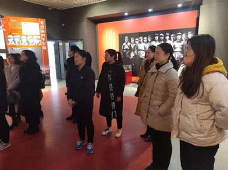 “三八”妇女节 淮安体彩参观黄花塘新四军军部纪念馆 (2)_副本.jpg