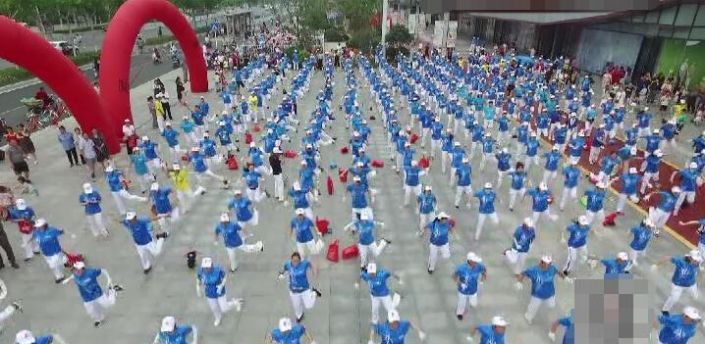 1574994369510462.jpg 体彩公益金助宿迁全民健身大联欢嗨起来2.jpg