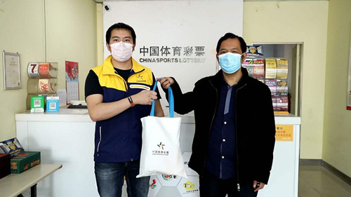 无锡体彩多措并举扎实做好网点开业工作 (1)_副本.jpg