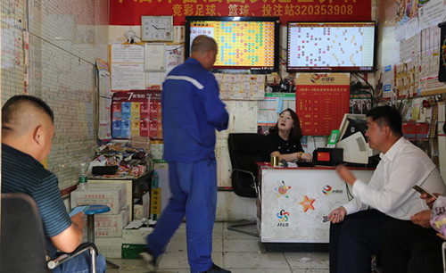 1602232491248320.jpg IMG_6125_爱奇艺_副本.jpg