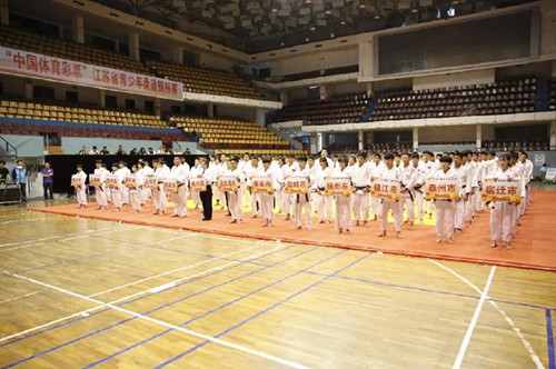 体彩公益金助力“青少年柔道锦标赛” (2)_副本.jpg