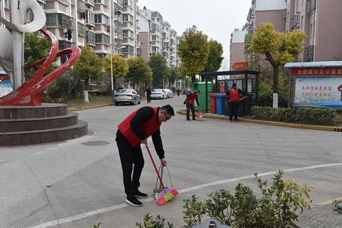 淮安体彩开展冬季爱国卫生运动 (2)_副本.jpg