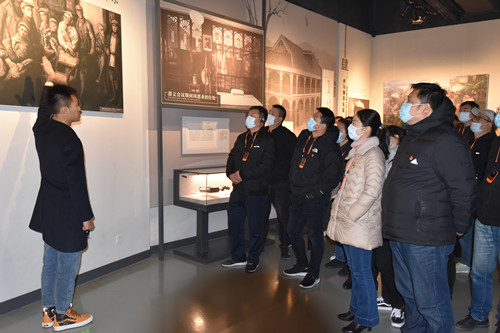 淮安体彩开展“思念敬爱的周总理”系列活动 (4)_副本.jpg