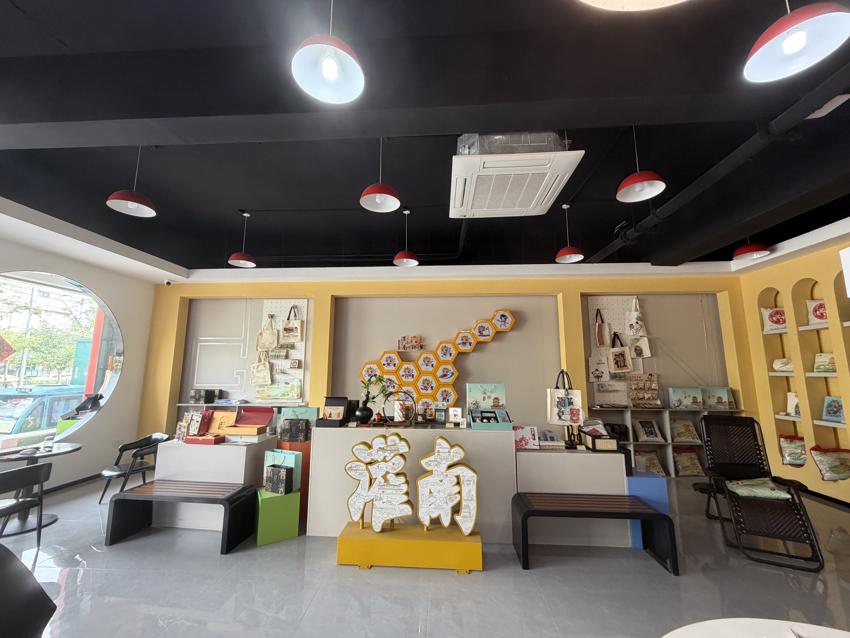 连云港灌南3207007843体彩网点:即开票展示亮眼 服务暖心有温度 (3).jpg 连云港灌南3207007843体彩网点:即开票展示亮眼 服务暖心有温度 (3).jpg