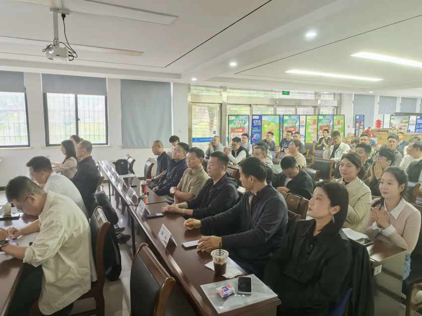 微信图片_20261014102459_121_2.jpg 微信图片_20261014102459_121_2.jpg