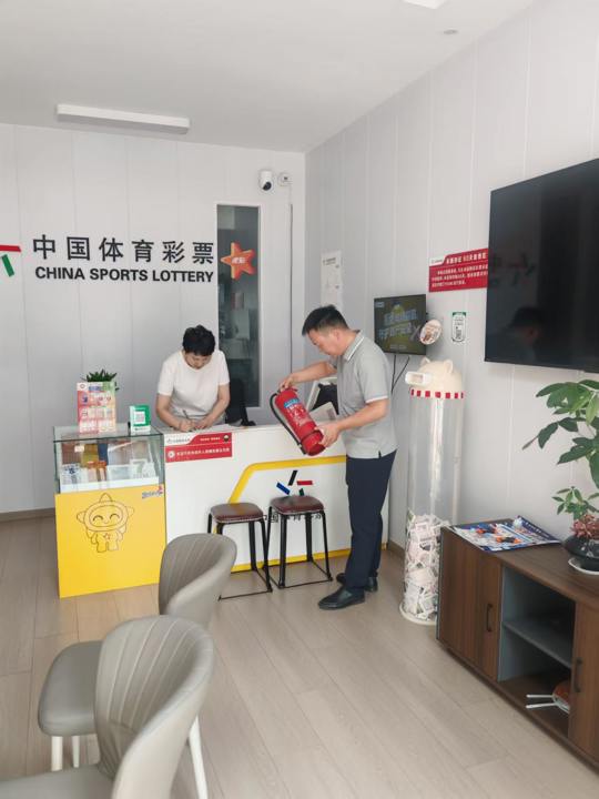 连云港体彩党支部积极开展全省体彩系统 “廉政文化月”活动 (2).jpg 连云港体彩党支部积极开展全省体彩系统 “廉政文化月”活动 (2).jpg
