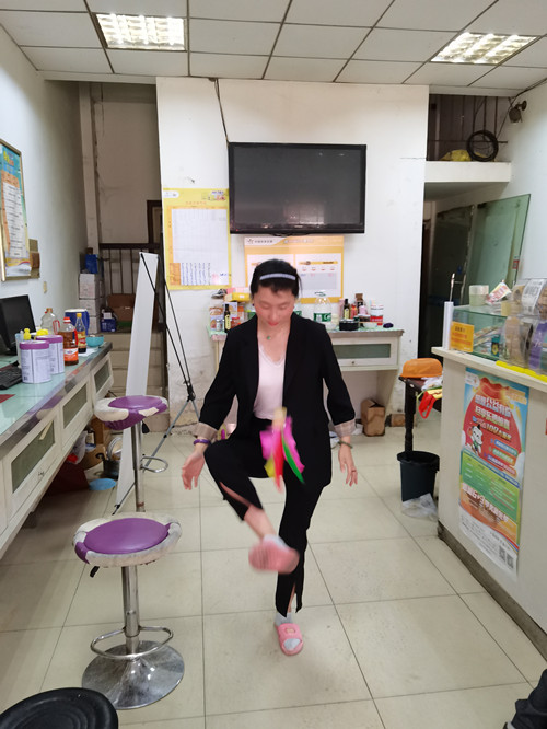 引领健身新风潮  扬州体彩开展积极“健身达人秀”活动 (3)_副本.jpg