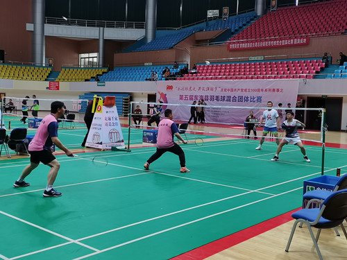 连云港东海成功举办羽毛球赛暨“体彩健身达人秀”活动2_副本.jpg 连云港东海成功举办羽毛球赛暨“体彩健身达人秀”活动2_副本.jpg