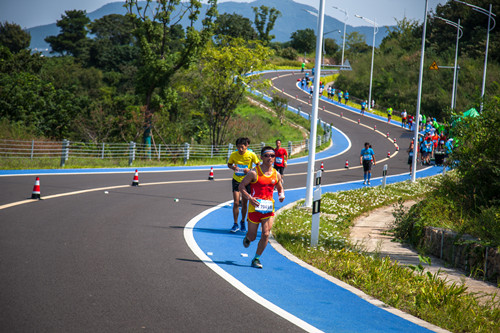 助力环太湖马拉松_副本.jpg