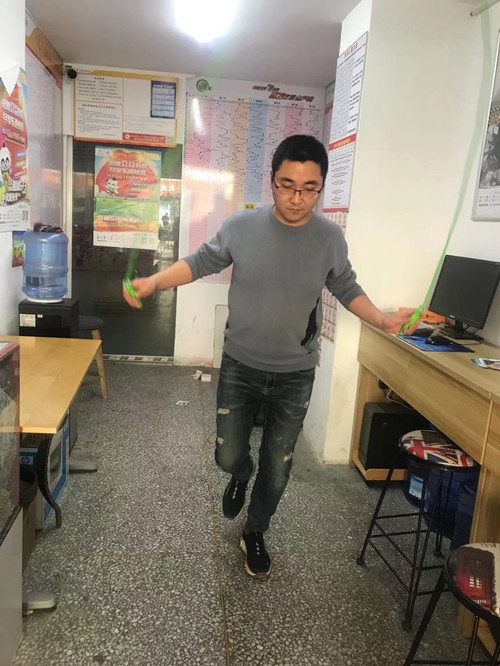 健身正当时 体彩健身达人秀邀你嗨起来3_副本.jpg 健身正当时 体彩健身达人秀邀你嗨起来3_副本.jpg