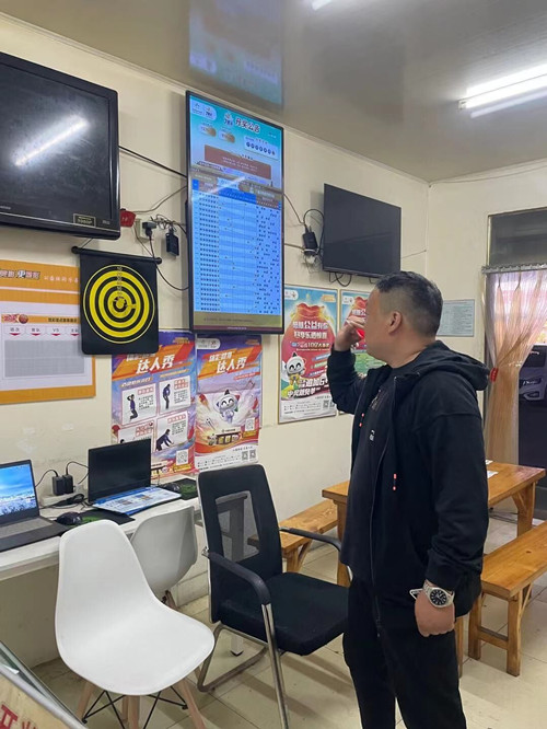 为全民健身添“彩” 扬州“体彩健身达人秀”火热进行中 (2)_副本.jpg 为全民健身添“彩” 扬州“体彩健身达人秀”火热进行中 (2)_副本.jpg