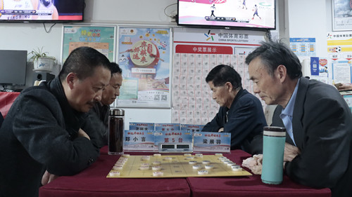 比赛现场_副本.jpg 比赛现场_副本.jpg