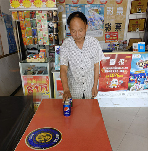 淮安“健身达人秀”点燃运动激情 (1)_副本.jpg 淮安“健身达人秀”点燃运动激情 (1)_副本.jpg