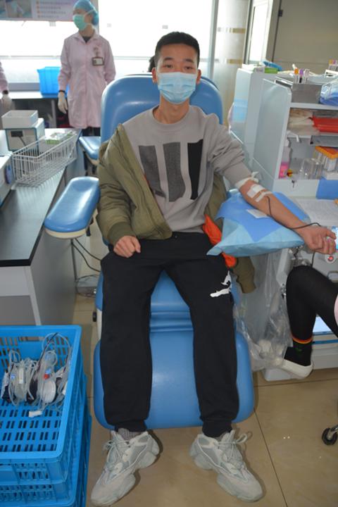 传承雷锋精神 苏州体彩人热血抗“疫”3_副本.jpg 传承雷锋精神 苏州体彩人热血抗“疫”3_副本.jpg