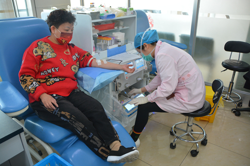 传承雷锋精神  苏州体彩人热血抗“疫”2_副本.jpg