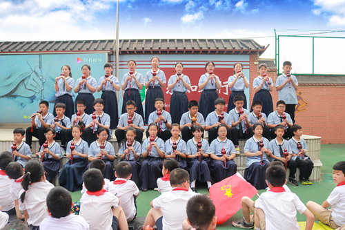 微光体彩 乐动成长——南京体彩走进西街小学开展六一儿童节主题公益活动3_副本.jpg