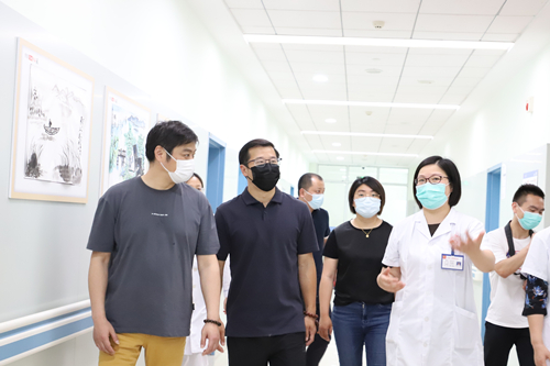 端午粽飘香 体彩微光行”——苏州张家港市体育彩票管理中心走进阳光残疾人之家3_副本.jpg