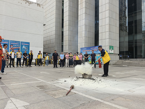 淮安体彩开展安全生产月活动 (4)_副本.jpg