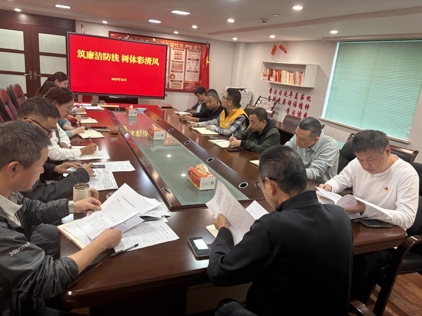 7e8427ad7b6c969522e92ba39c20387a.jpg 7e8427ad7b6c969522e92ba39c20387a.jpg