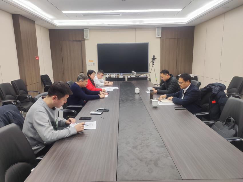 连云港市体彩中心党支部召开组织生活会暨民主评议党员会议 (1).jpg