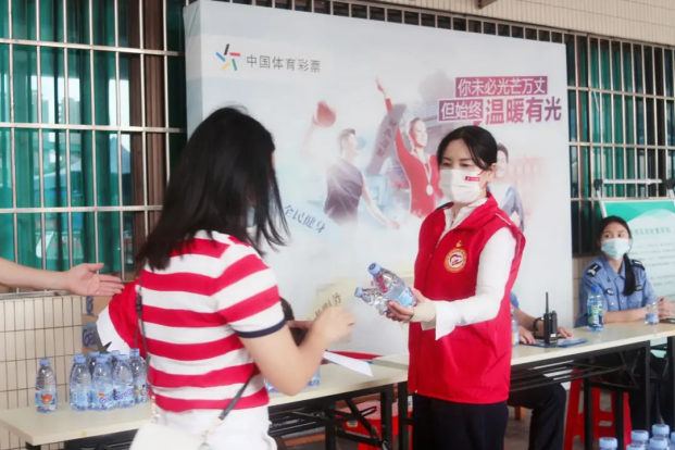 e81c51e40dd2c968c1db7a15e71df8d