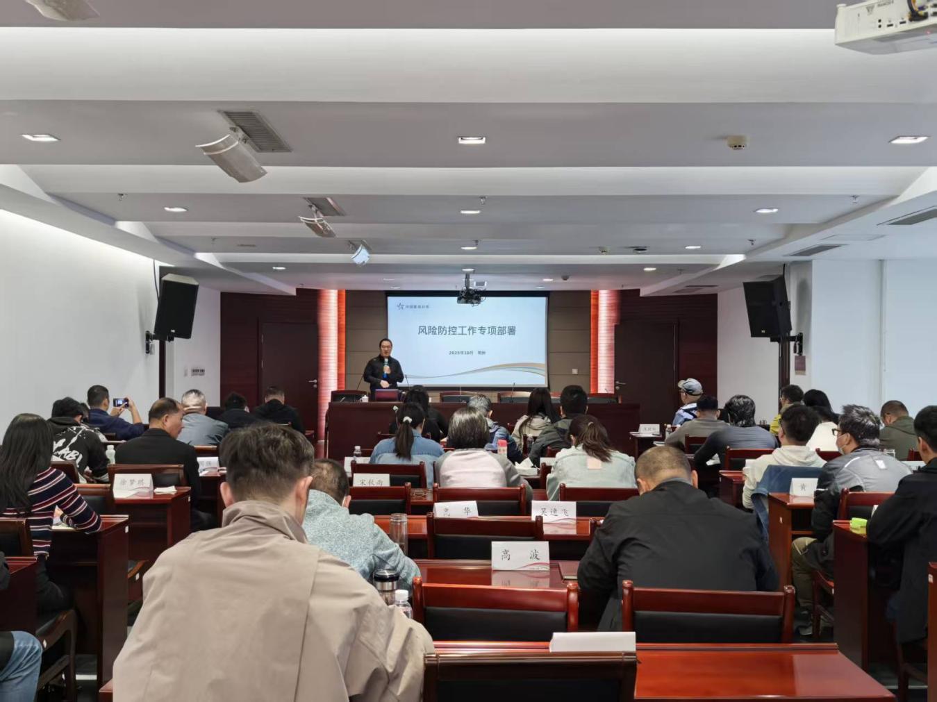 fdb0a0940aaa277f08aefcdaa078931b