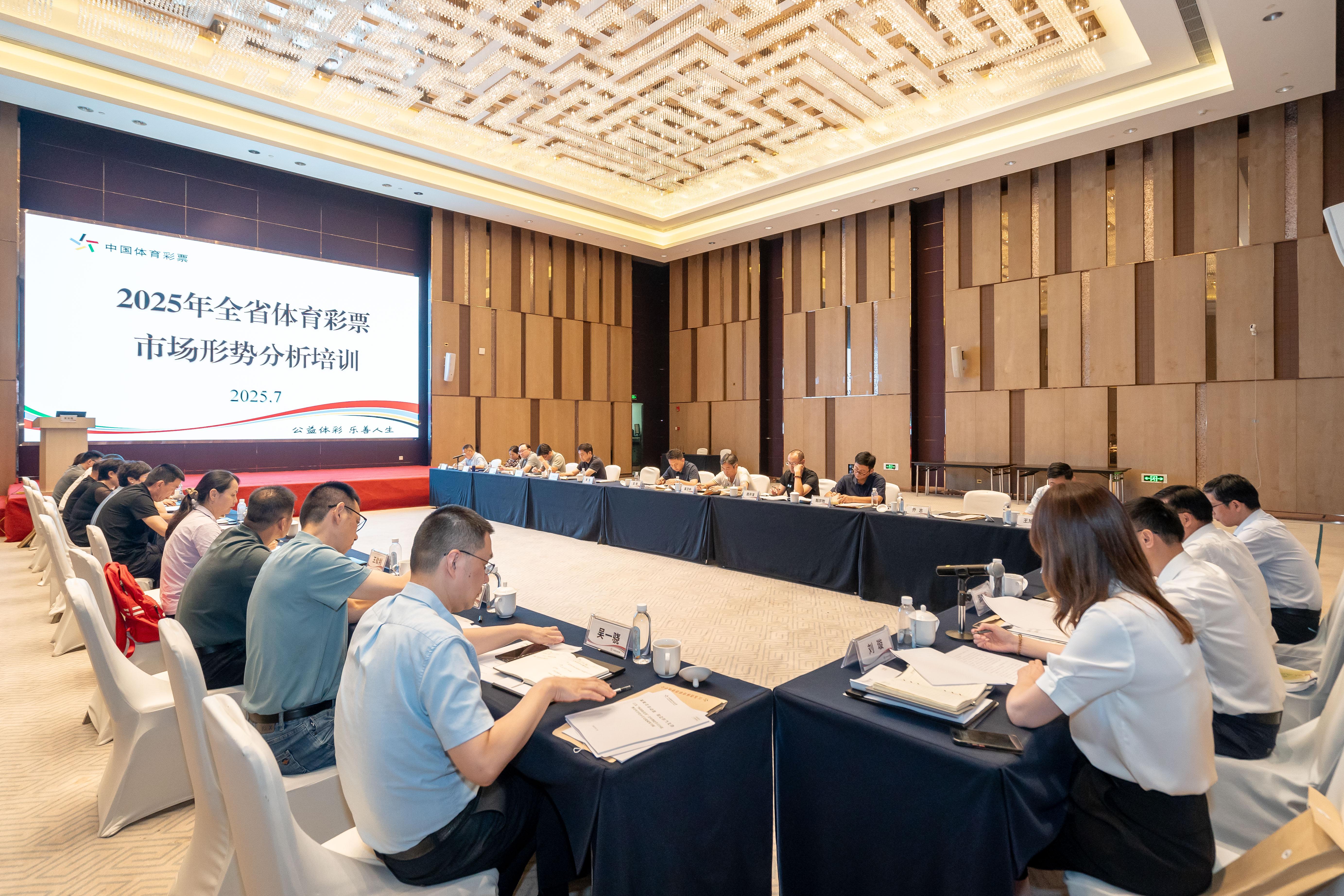 0b934e63eaee5dd5cfc582eec0ea657