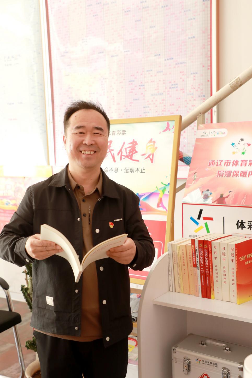 ceec22b2549324b588576e62a064eca