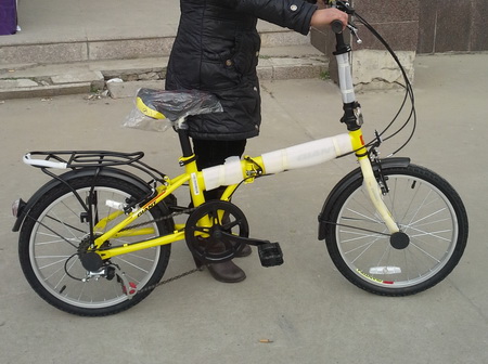 玩酷”黑旋风“ 淮安区彩民刮出健康生活新方式08806.jpg