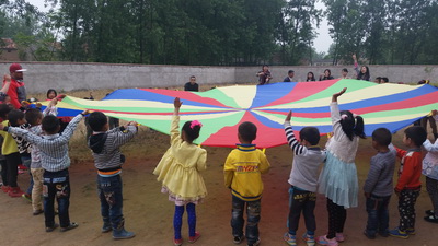 关爱留守儿童 淮安体彩走进义兴小学大埝教学点 (2).jpg