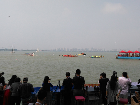 苏州体育彩票助力端午金鸡湖龙舟赛4.jpg
